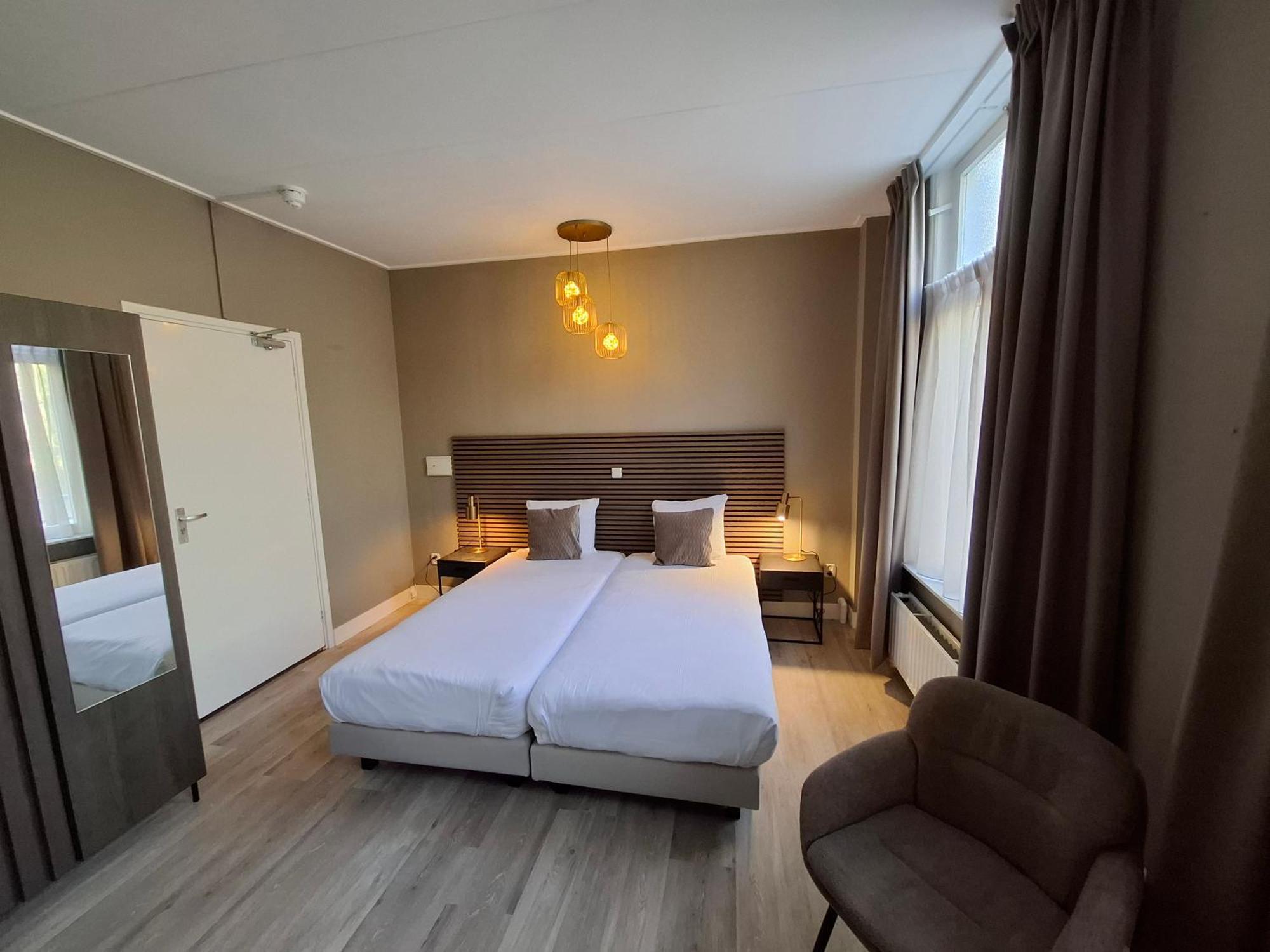 Hotel Randduin オーストカペッレ エクステリア 写真